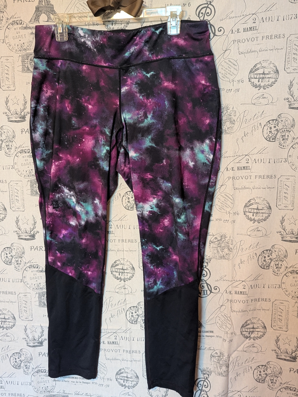 Ideology Supernova Cosmos Print Leggings in Purple, Teal & Black Size XL